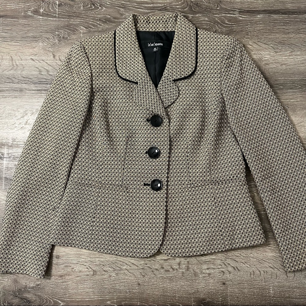 Lafayette 148 New York Beige Tweed Blazer with Black Trim